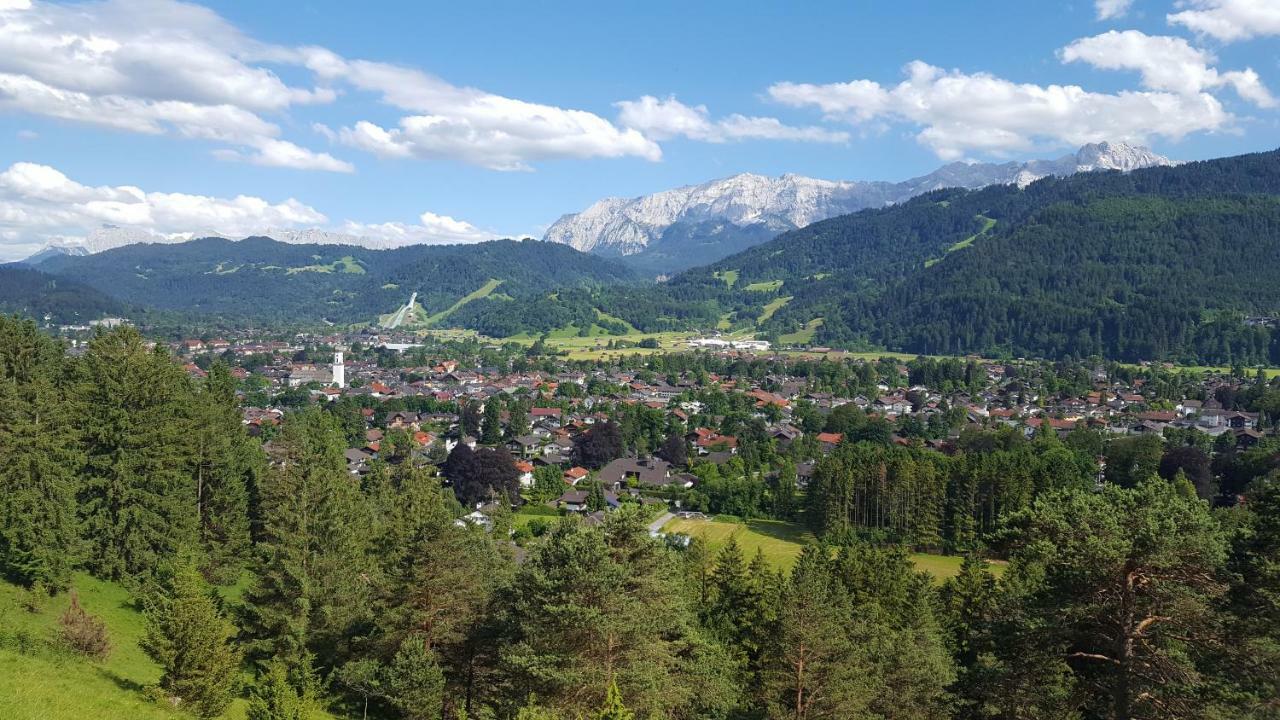 Gaestehaus Angela Garmisch-Partenkirchen Eksteriør bilde